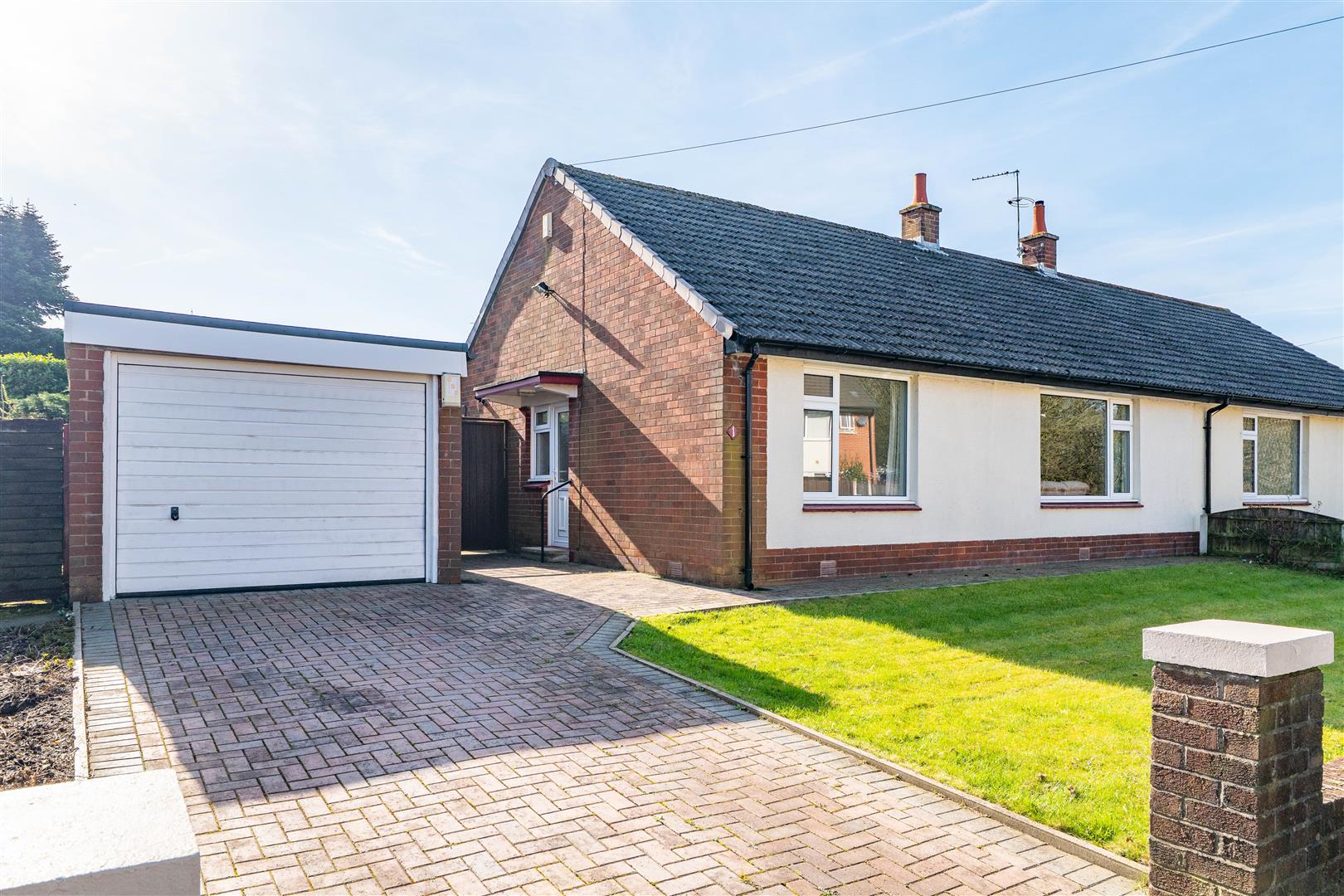 2 bed property in Mountbatten Road, Chorley